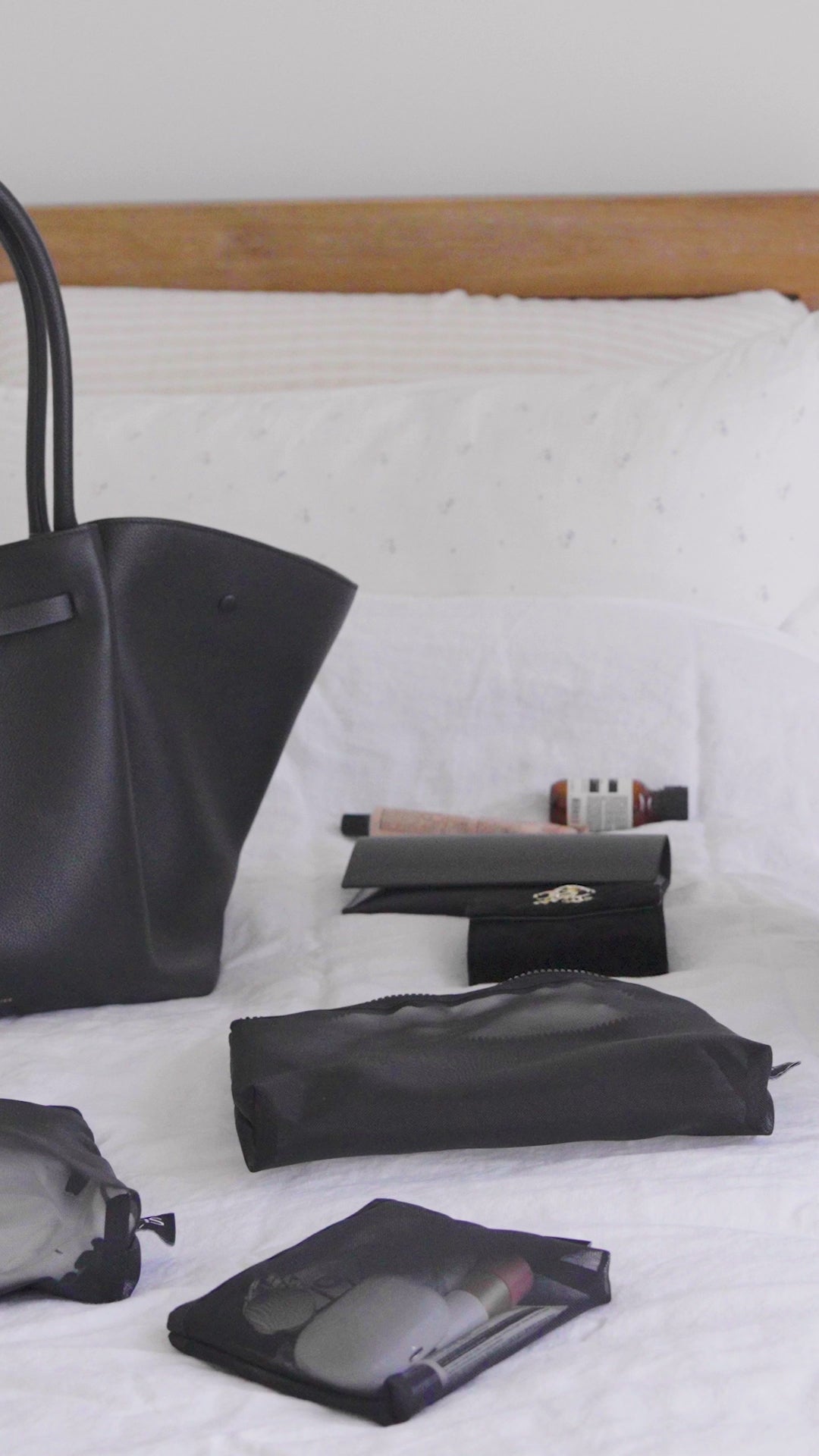 Mesh Pouch Organisers